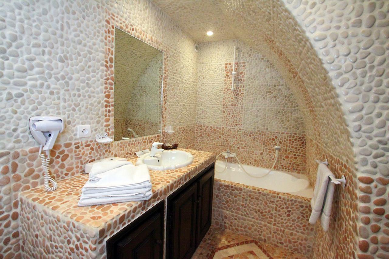 L'Enclos Des Lauriers Roses Cabrieres  Экстерьер фото