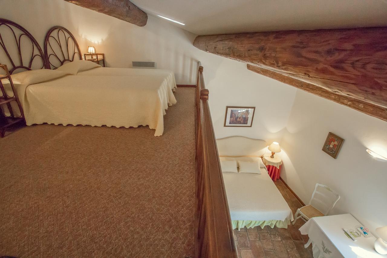 L'Enclos Des Lauriers Roses Cabrieres  Экстерьер фото